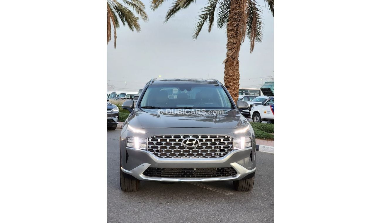 هيونداي سانتا في Base