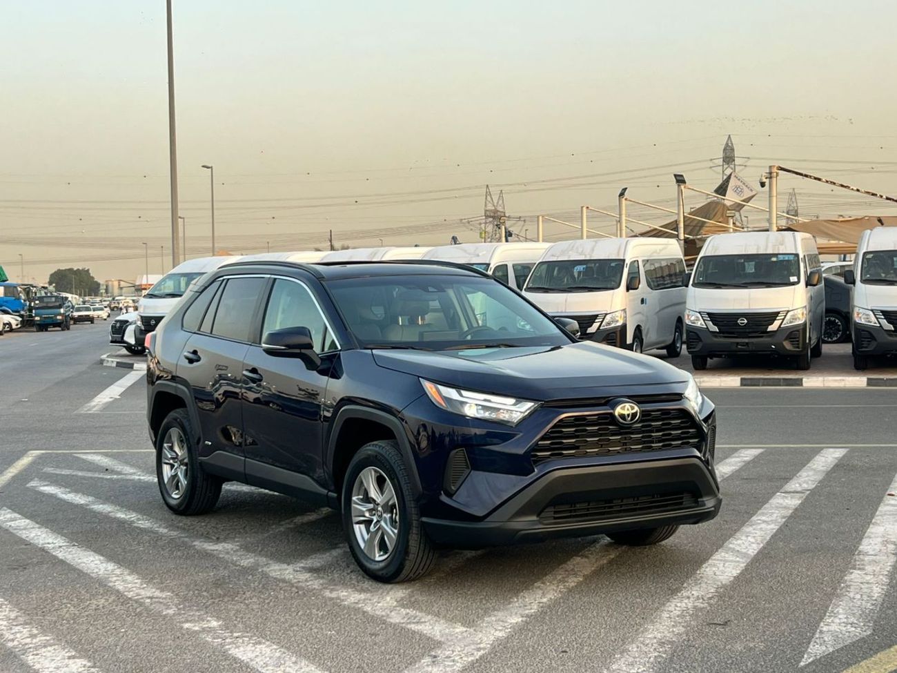 Toyota RAV4 2025 Toyota Rav4 Hybrid HEV XLE Premium Full Option 2.5L V4 - Push Start With Radar - AWD 4x4 - Trun