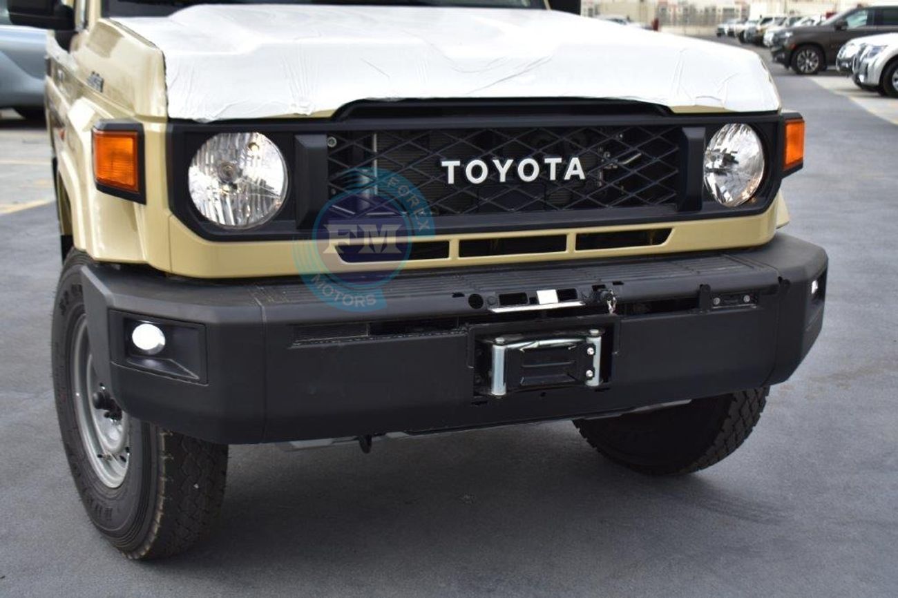 Toyota Land Cruiser 70 71 V6 4.0 Petrol 4wd