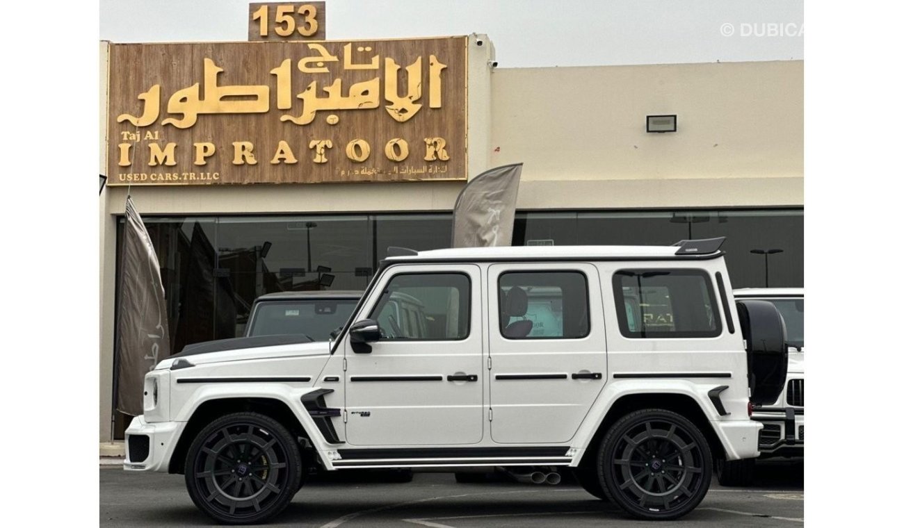 Mercedes-Benz G 63 AMG Premium + MERCEDES G63 2022 GCC BRABUS KIT