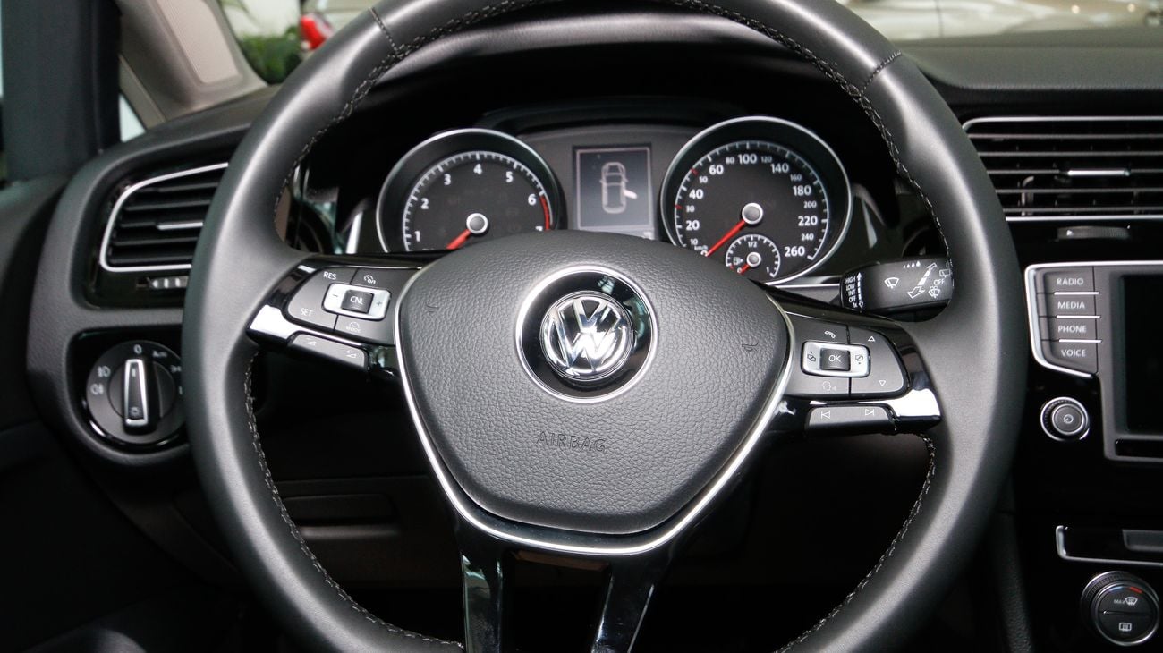 Volkswagen Golf TSI