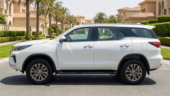 Toyota Fortuner VXR, миниатюра 24
