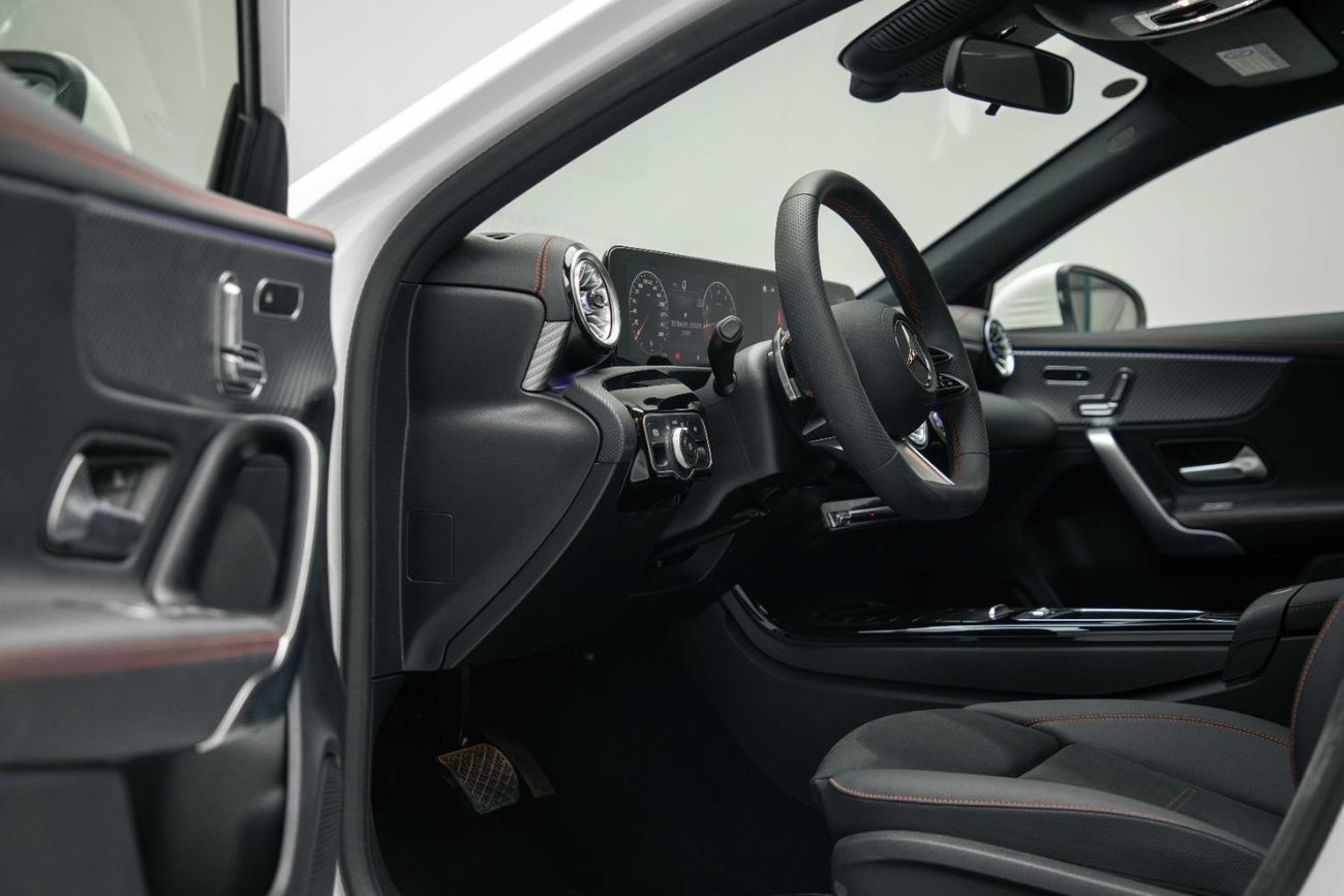 Mercedes-Benz A 200 L Fashion 1.3L - White Inside Black | Export Only