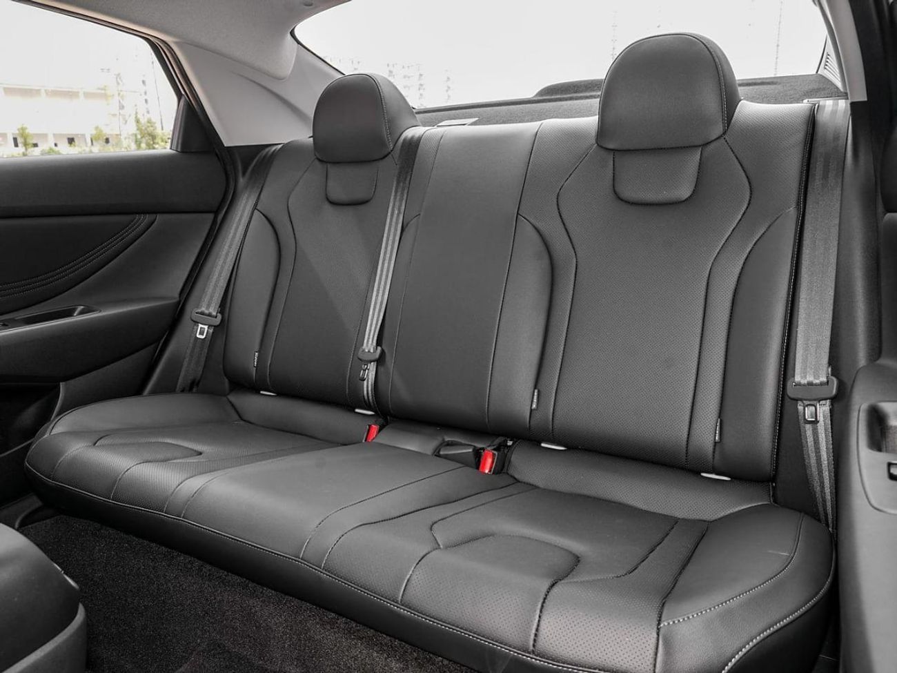 Hyundai Elantra HYUNDAI ELANTRA 1.5 GLX 2025