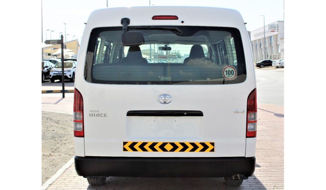 Toyota Hiace MID ROOF