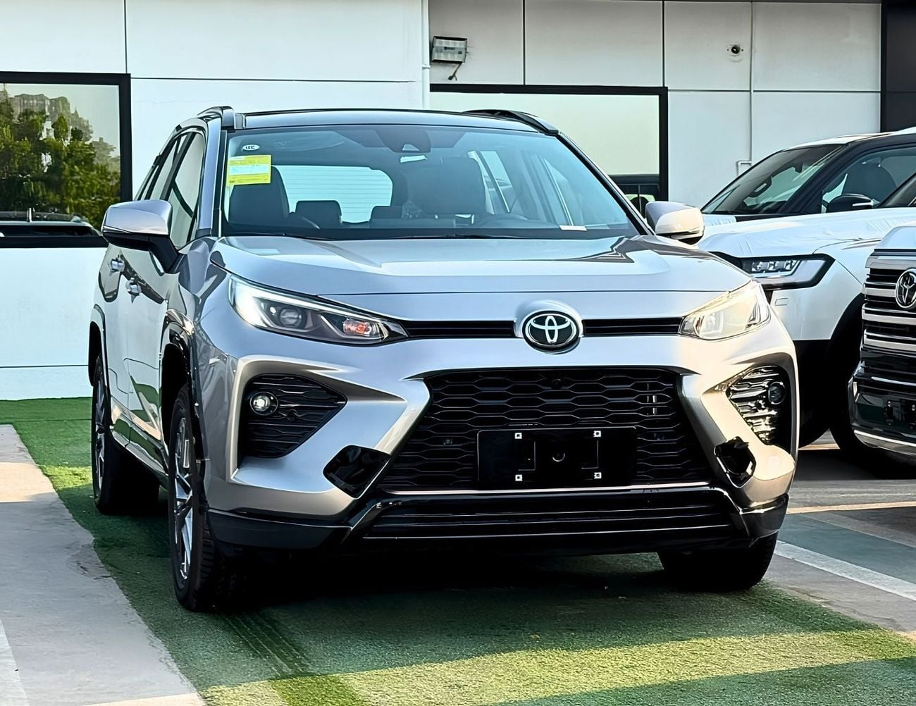 Toyota Wildlander LUXURY | 2.0L PETROL V4 | RADAR / PANORAMIC ROOF / 360*CAMERA (CODE#WLPL)