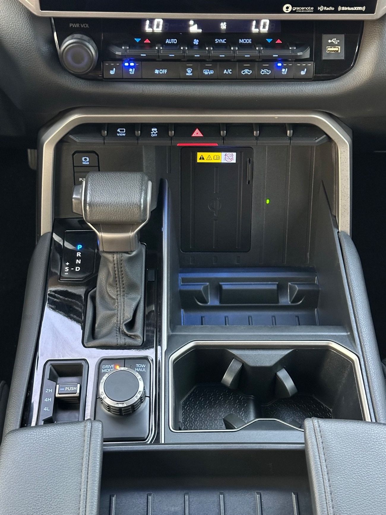 Toyota Tundra Limited Full Option | 360 camera | leather seats | 3.5 L V6