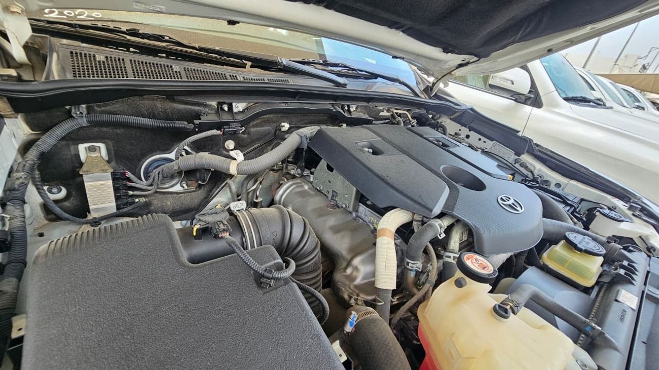 Toyota Fortuner STD D