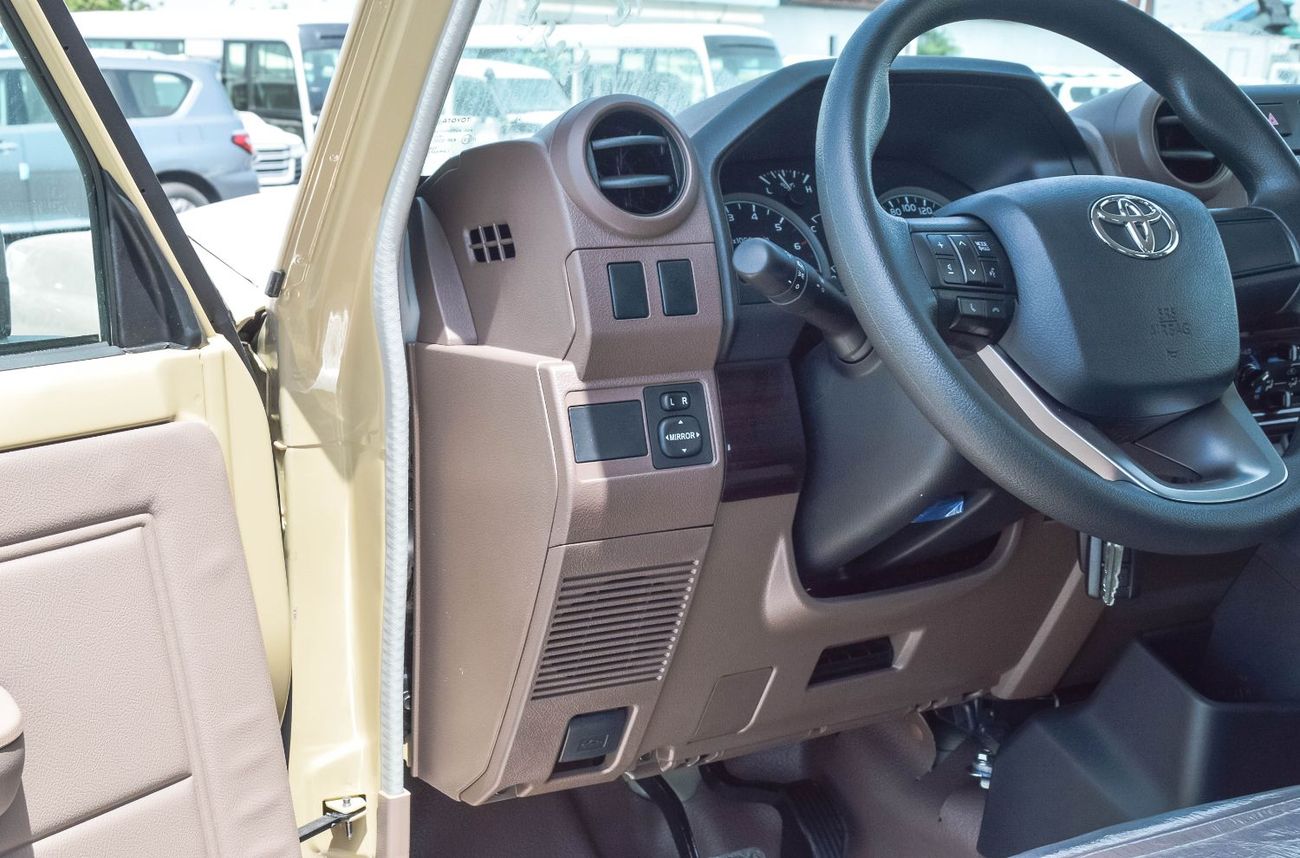 تويوتا لاند كروزر بيك آب TOYOTA LAND CRUISER 79 4.0L 4WD PETROL PICKUP 2026