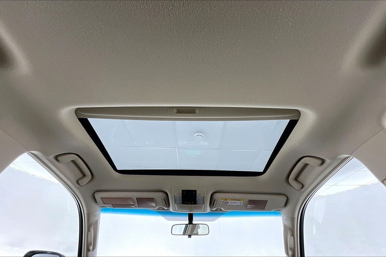 Toyota Prado GXR| 1 year free warranty | Flood Free