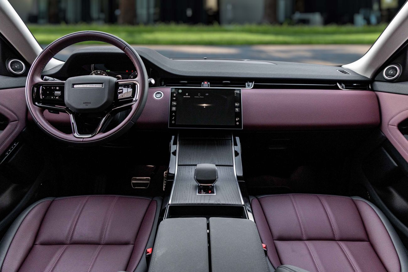 لاند روفر رانج روفر إيفوك Range Rover Evoque SE P250 R-Dynamic | 3,584 P.M | 0% Downpayment | Fantastic Condition!