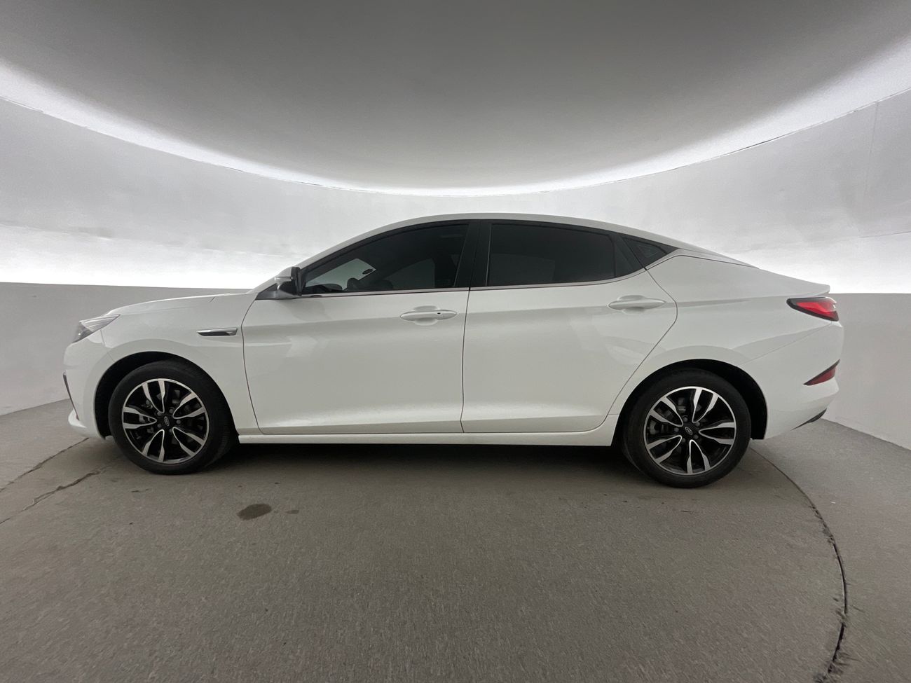 جاك J7 Intelligent | Carnival Sale • UP TO AED 20,000 OFF | شامل الضمان | 0 ﺪﻔﻋﺓ ﺃﻮﻟﻯ