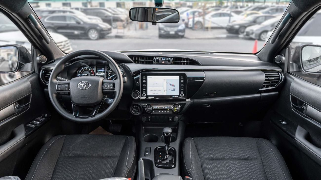 Toyota Hilux 2025 Toyota Hilux Adventure 4.0L AT Petrol (Black-Black)