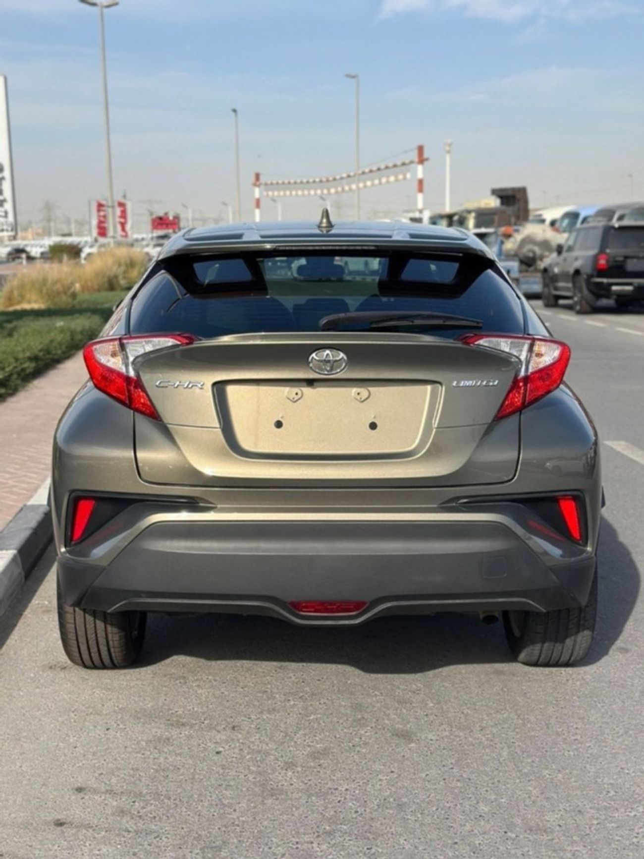 Toyota CHR Limited ,leather seats,electric seats, blind spots Full Option