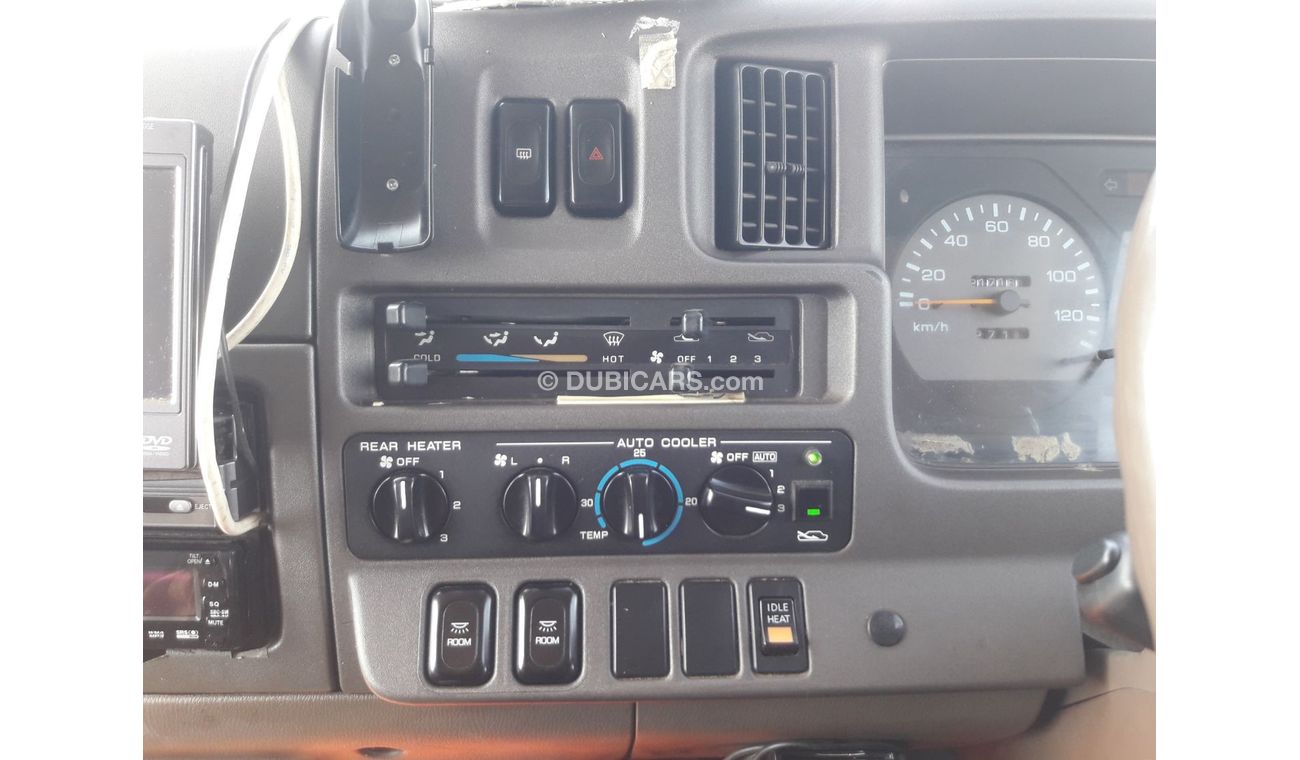 Isuzu Journey ISUZU JOURNEY BUS RIGHT HAND DRIVE   (PM1421)