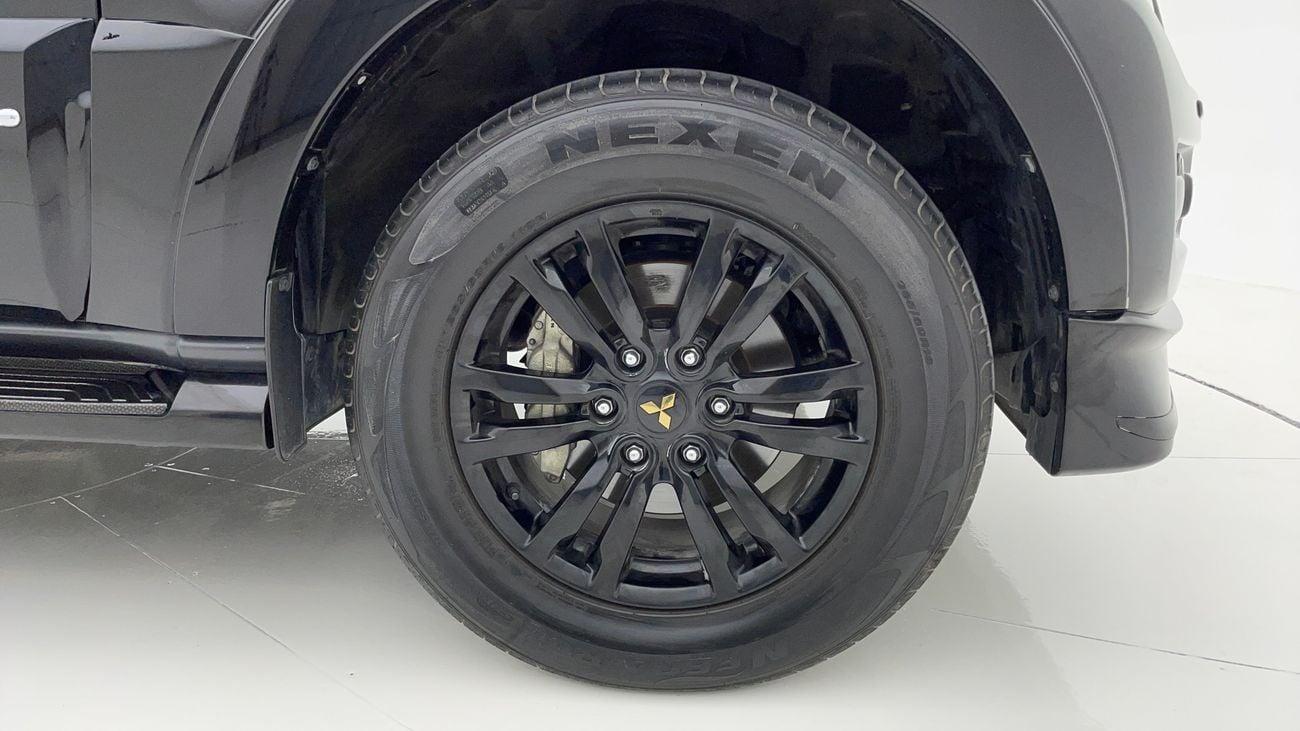 Mitsubishi Pajero SIGNATURE EDITION 3.8 | Zero Down Payment | Free Home Test Drive