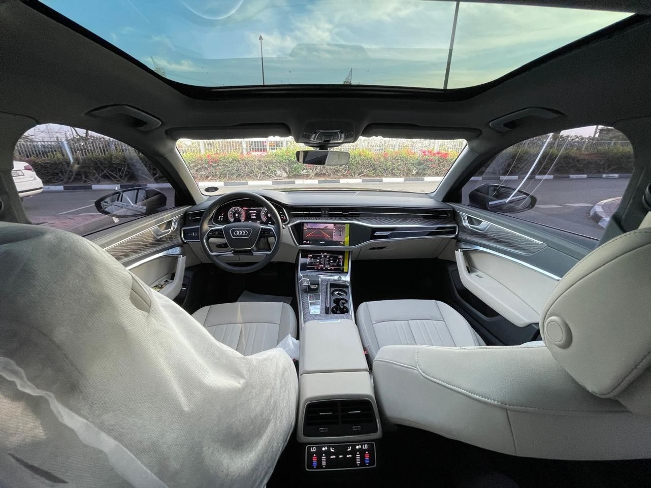 أودي A6 40 TFSI (190 HP) 40 TFSI Full Option Warranty & Service 2025 GCC