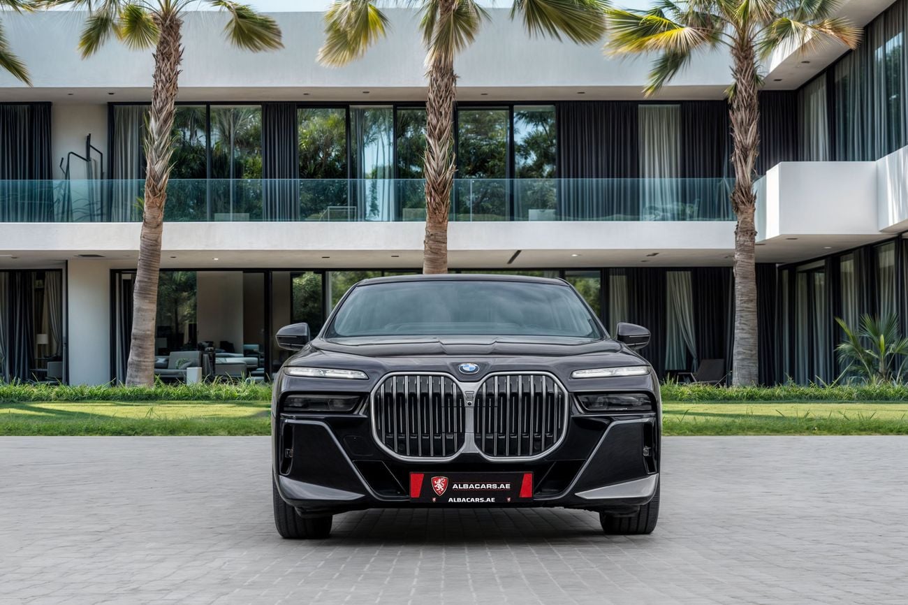 بي أم دبليو 740i 740i M Sport | 6,757 P.M | 0% Downpayment | BMW Warranty & Service!