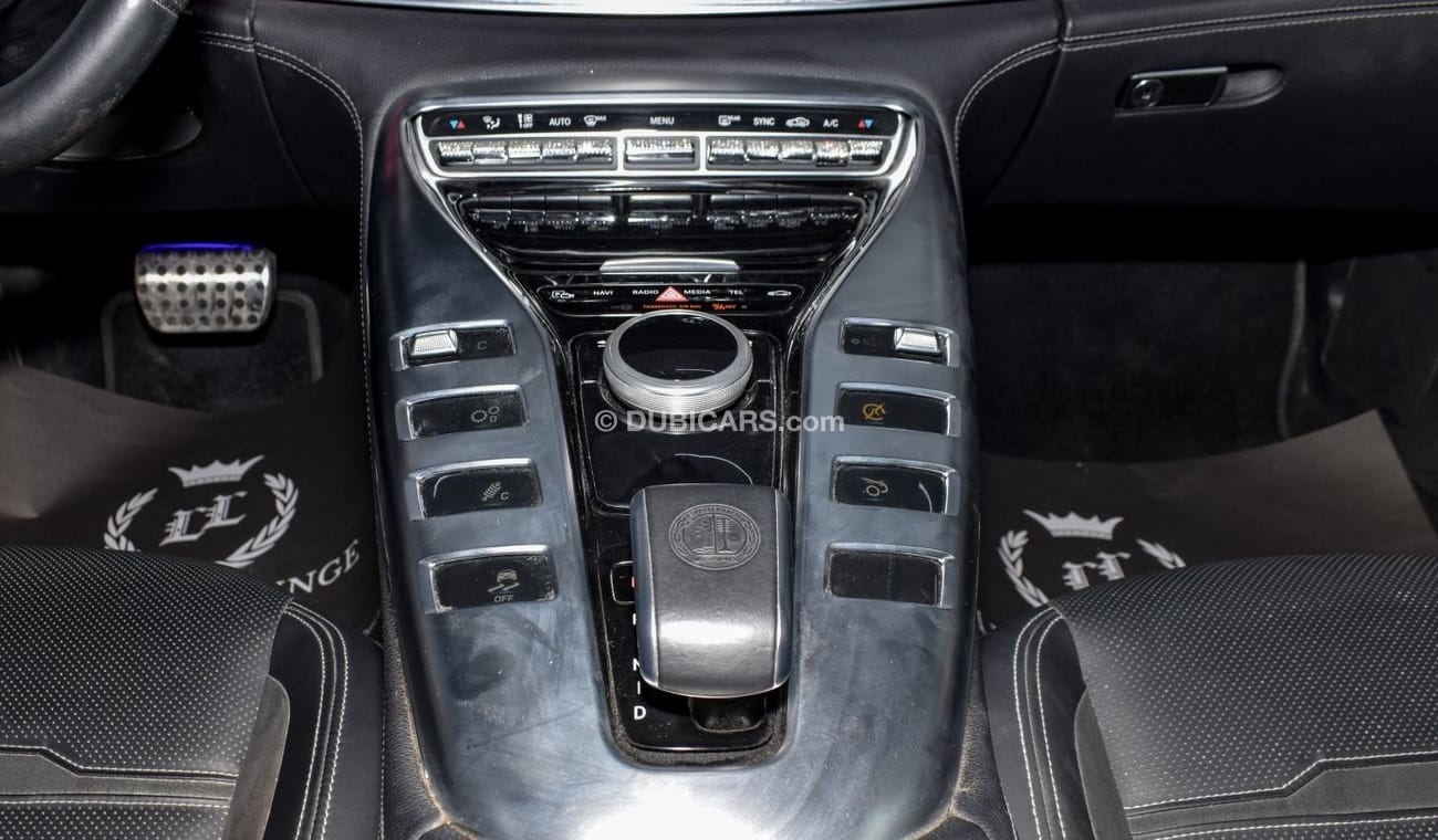 مرسيدس بنز ايه ام جي جي تي 43