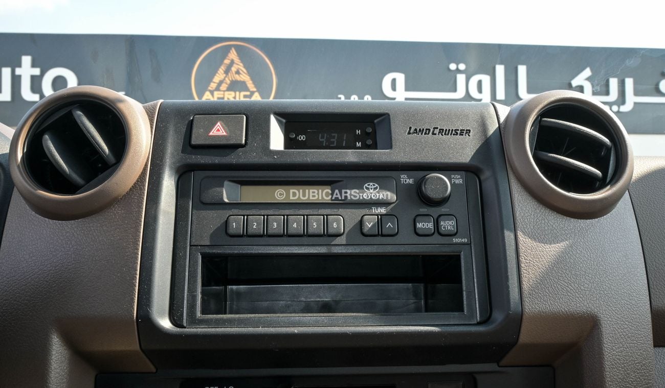 Toyota Land Cruiser Pick Up LC79 SC 4.5L V8 YM 2024 BASIC