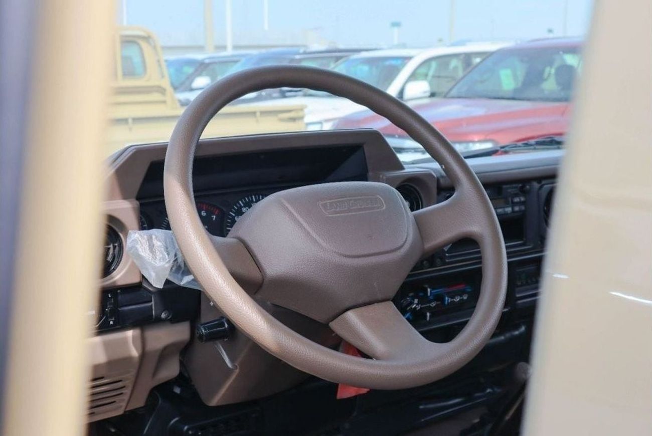 Toyota Land Cruiser Pick Up Land cruiser single cabin model 2009 4.0L LX 24 VALVE