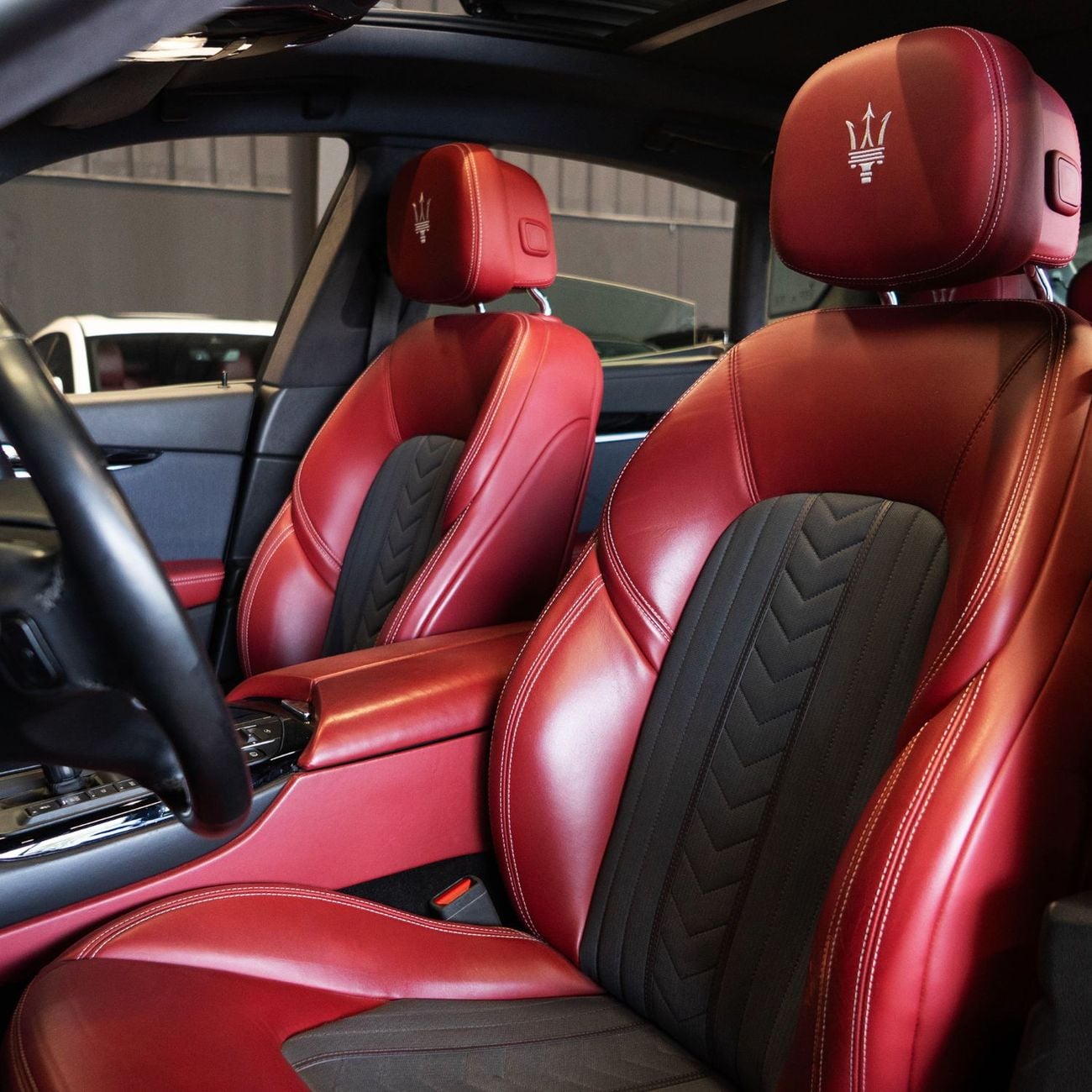 مازيراتي ليفونت GranLusso 3.0L