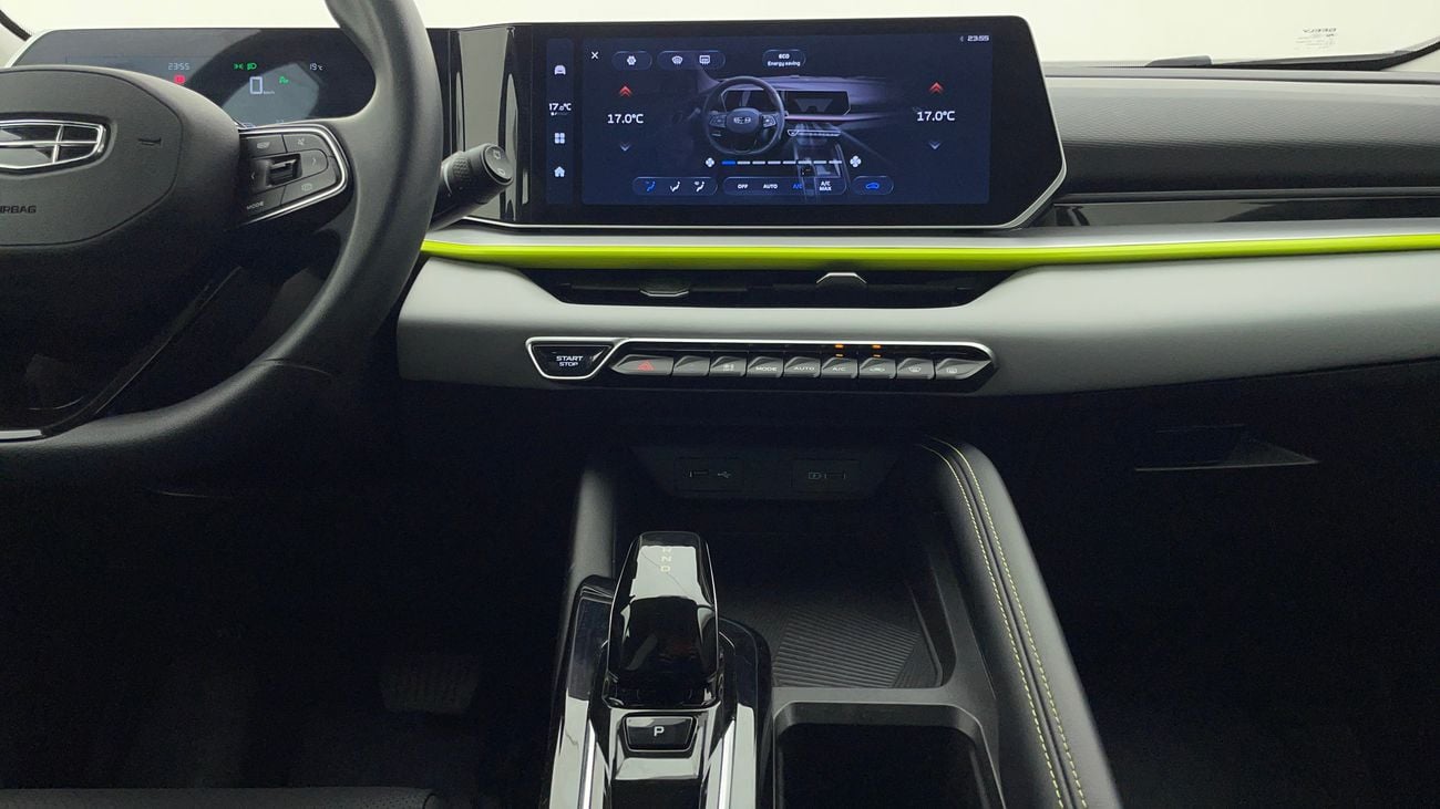 Geely Coolray GL 1.5TD 2025 GL | AED 752/Month | 0 DP | 30 Day Return | Warranty | Service History