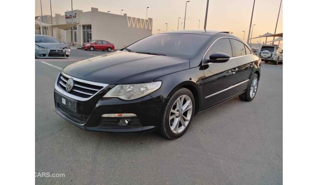 Volkswagen Passat CC مواصفات خليجي فل اوبشن بدون حوادث بحاله ممتازه