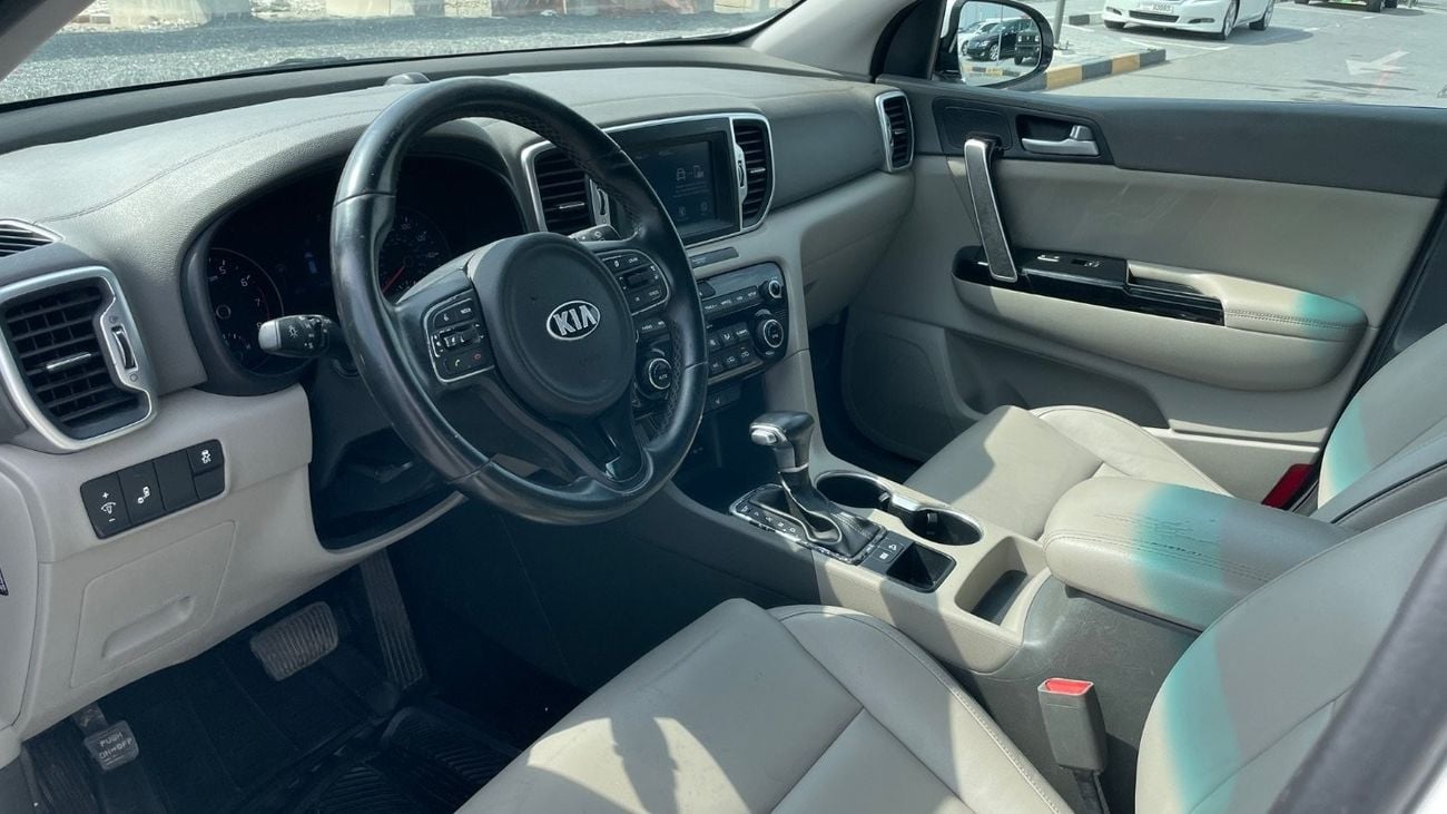 Kia Sportage LX Top 2.4L Mid AWD 2.4L