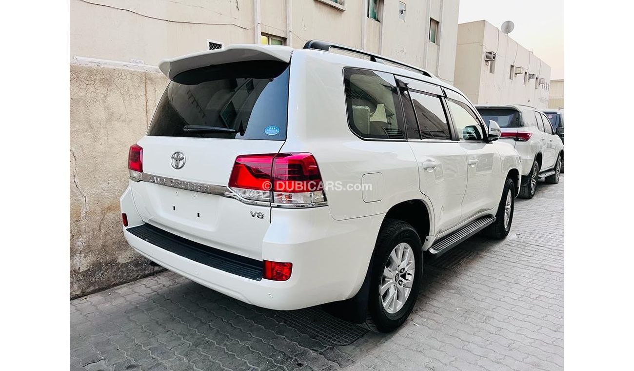 تويوتا لاند كروزر