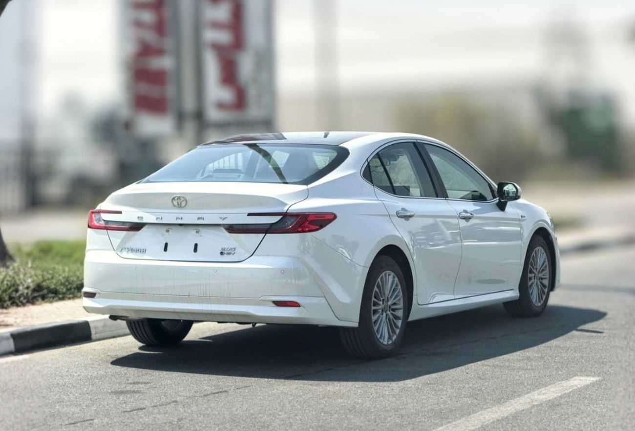 تويوتا كامري TOYOTA CAMRY 2.0L HEV PREMIUM OPTION 2025
