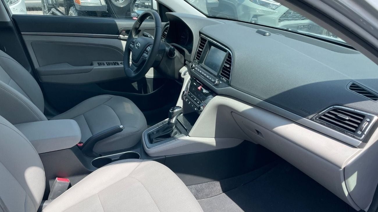 Hyundai Elantra GLS 2.0L Top