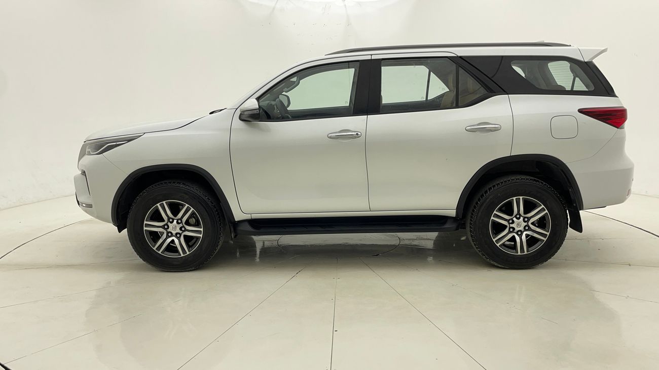 تويوتا فورتونر EXR 2.7 | بدون دفعة مقدمة | اختبار القيادة في المنزل