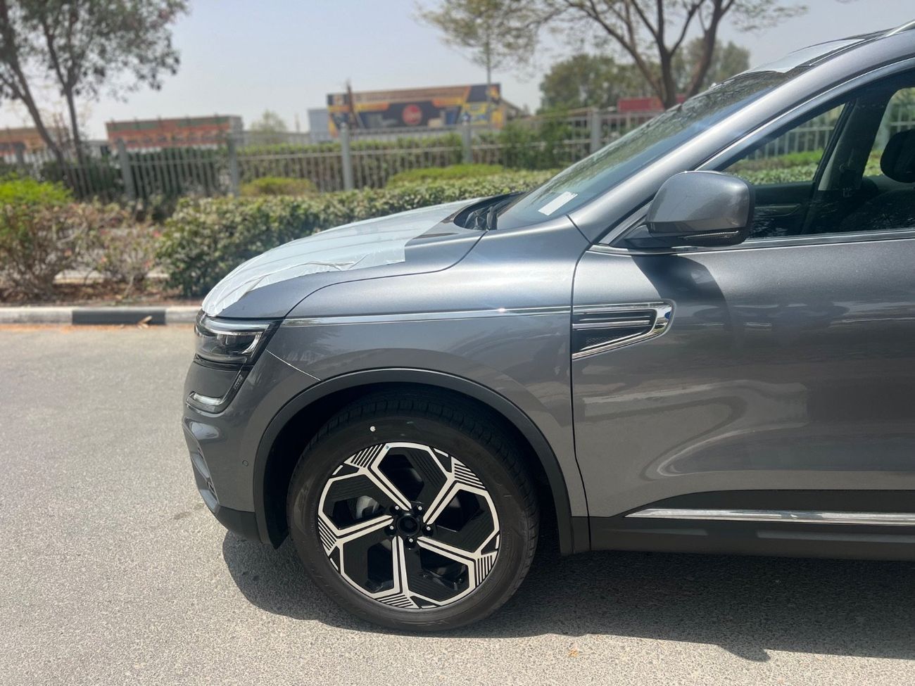 Renault Koleos 2.5L LE (4WD)