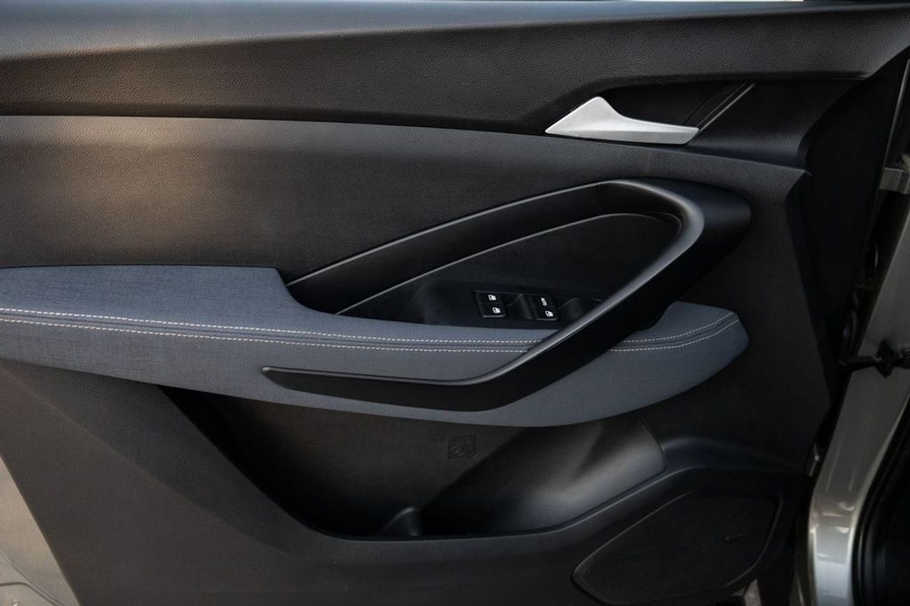 Chevrolet Captiva LS 1.5L (149 HP) (7 Seater)