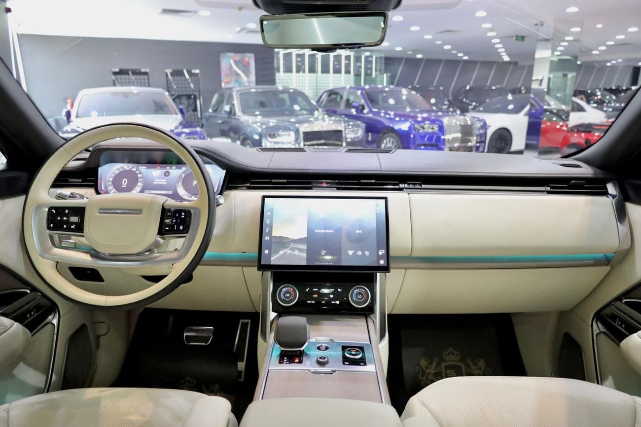 لاند روفر رينج روفر FIRST EDITION P530 2022 Range Rover Vogue P530 First Edition, Rear Entertainment, Deployable Side Steps,Dealer Warranty