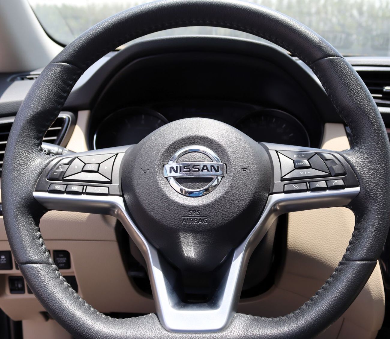 نيسان إكس تريل نيسان إكستريل موديل 2021 خليجى بدون حوادث ممشى 85000 KM بمحرك  2.5 سى سى بسعر 69000درهم