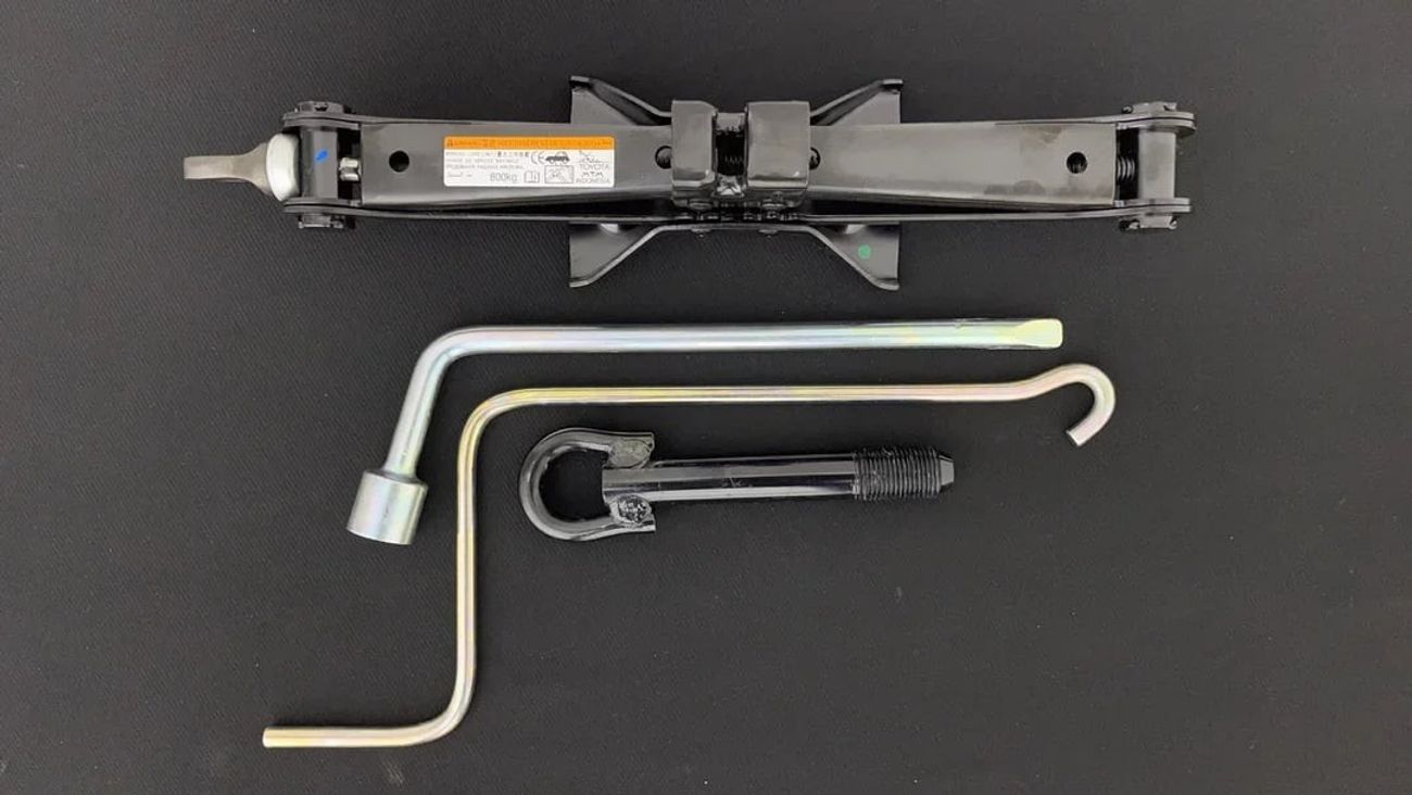 تويوتا يارس SE 1.5 | بدون دفعة مقدمة | اختبار القيادة في المنزل