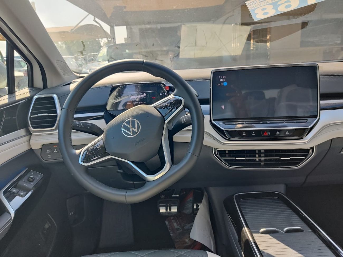 Volkswagen ID.6 CROZZ PRO 7 SEATER AUTOMATIC TRABSMISSION