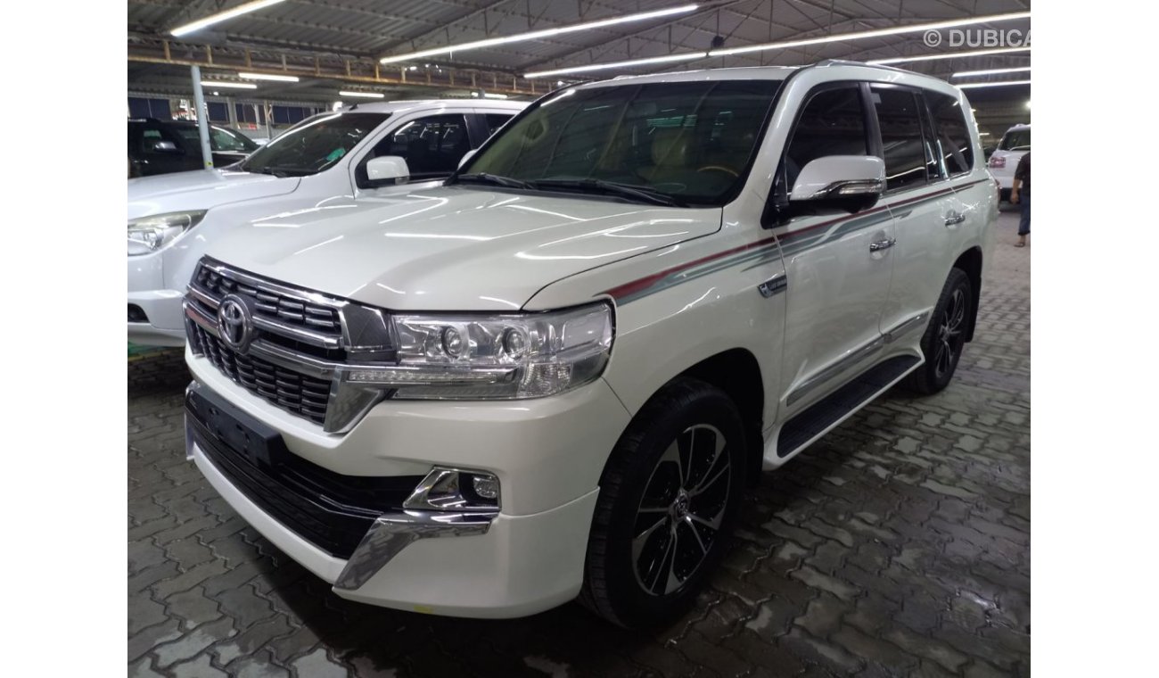 Toyota Land Cruiser GXR