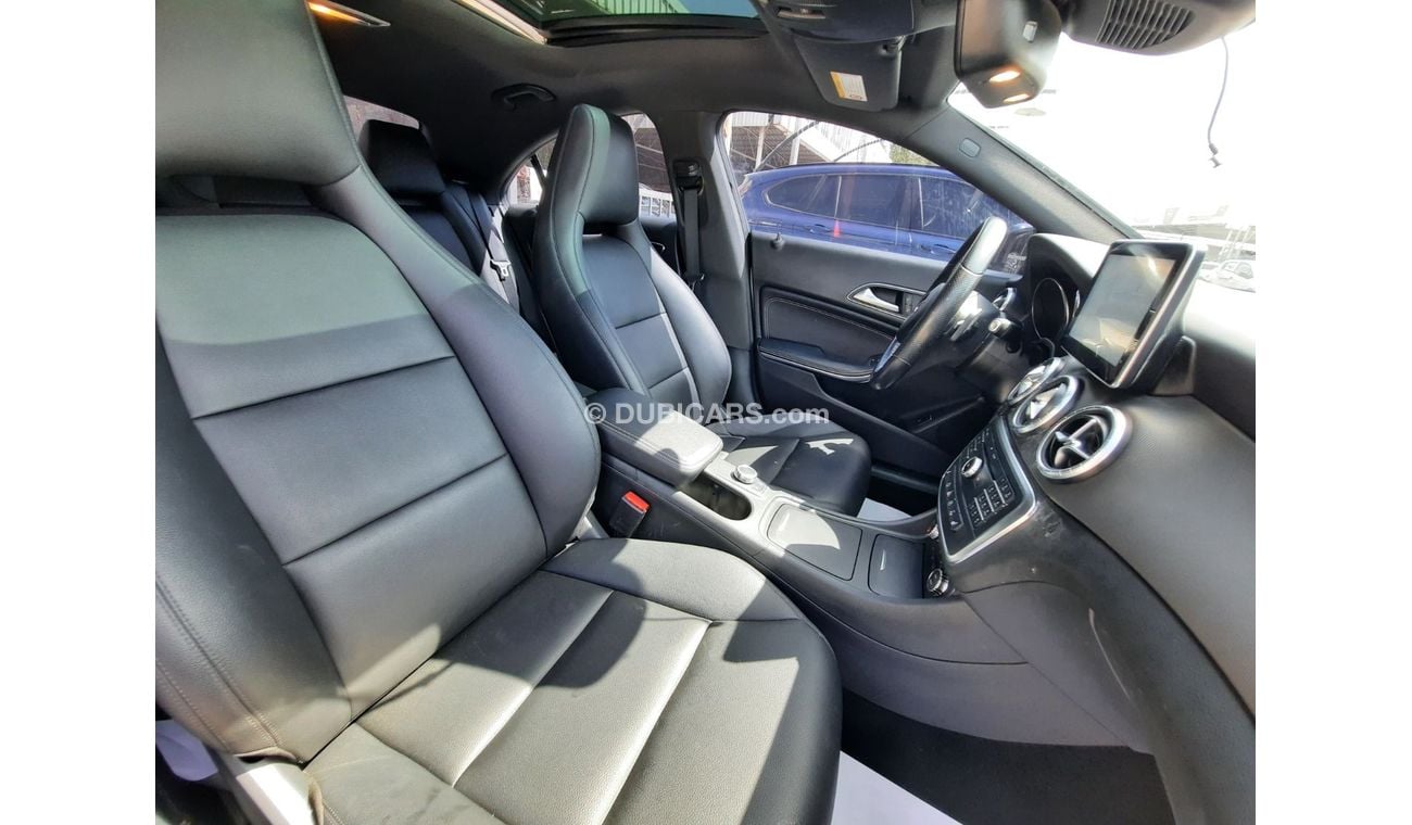 Mercedes-Benz CLA 200 Mercedes cla200d 2015 full option