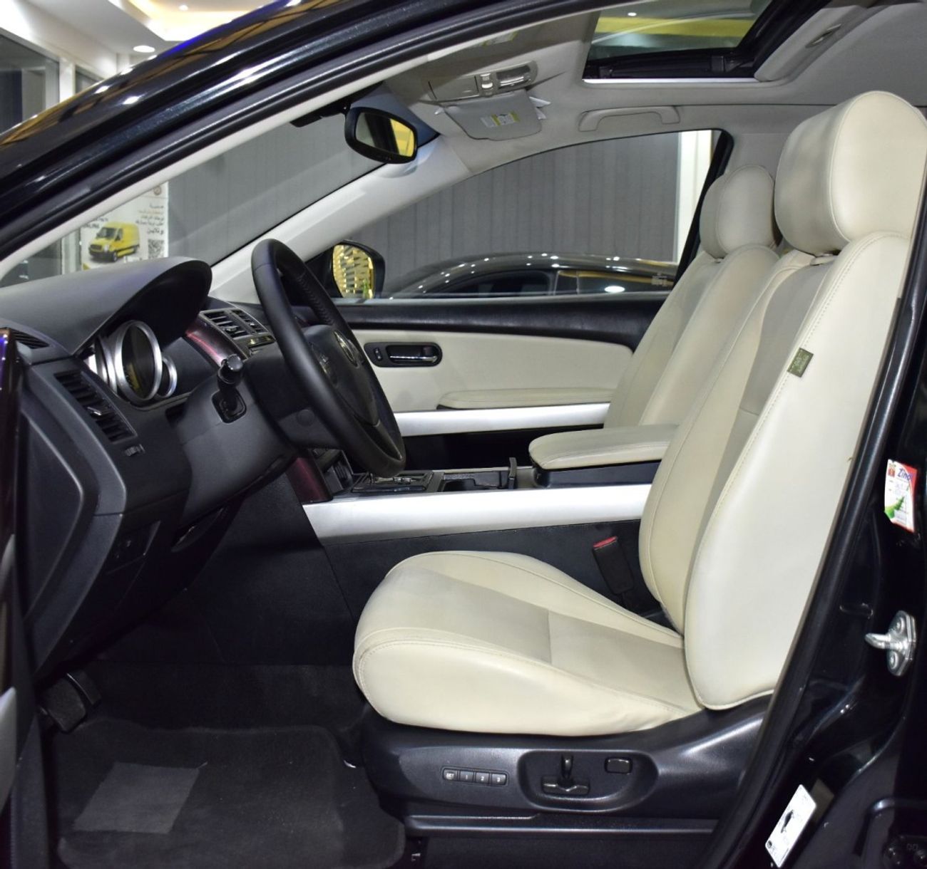 Mazda CX9 EXCELLENT DEAL for our Mazda CX-9 ( 2014 Model ) in Black Color GCC Specs