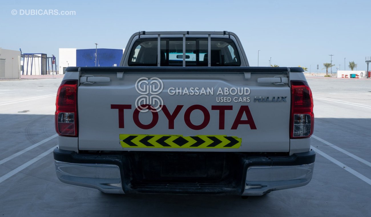 Toyota Hilux Certified Vehicle with Delivery option;HILUX(GCC Specs)in good condition (Code : 92957)