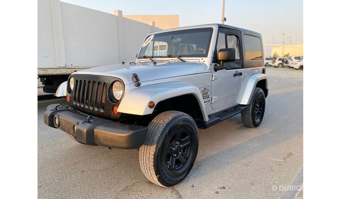 Jeep Wrangler ACCIDENTS FREE - ORIGINAL PAINT EXCELLENT CONDITION -GCC - SPORT VERSION - CAR IS IN PERFECT CONDITI