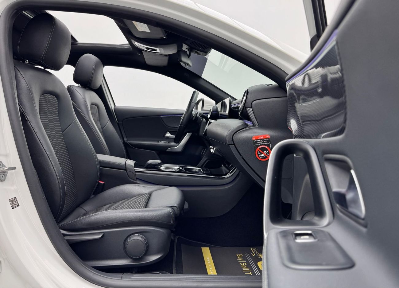 مرسيدس بنز A 200 Premium 2.0L 2021 Mercedes-Benz A200 Premium, 1 Year  Warranty, Mercedes Service History, GCC