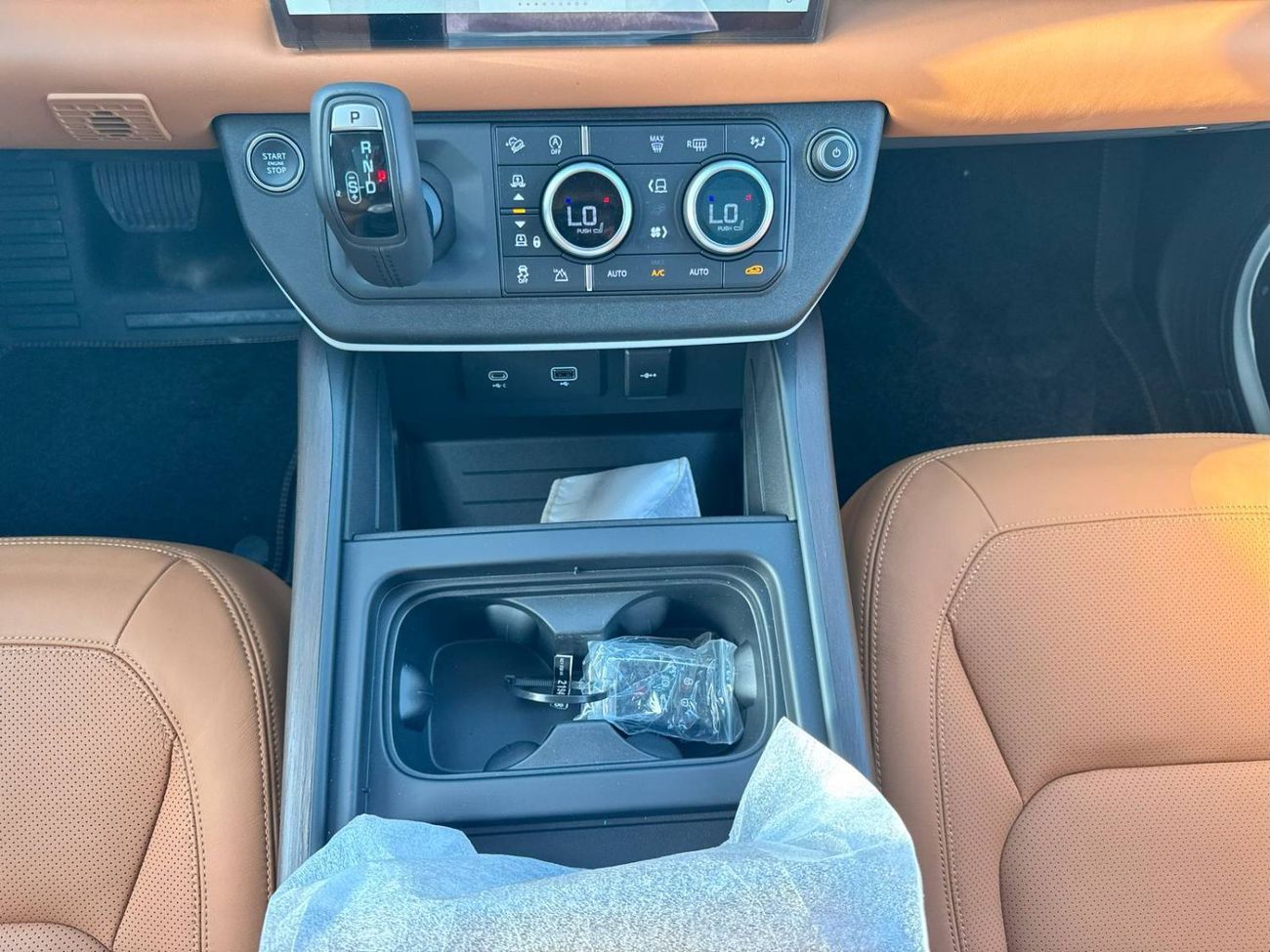 Land Rover Defender DEFENDER S 130 P400 7-SEATS BRAND NEW 0KM