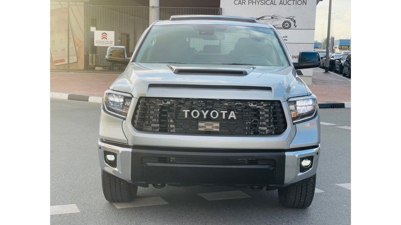 Used Toyota Tundra 4x4 push start 2020 for sale in Dubai - 712468