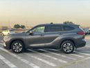 تويوتا هايلاندر 2023 Toyota Highlander XLE 2.4L V4 Turbo Full Option - Full 7 Seater Trunk Auto - Wireless Charge -