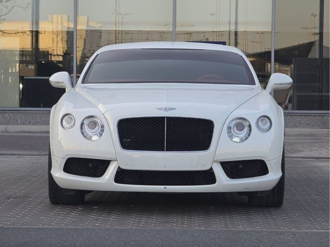 Bentley Continental GT GT 6.0L (552 HP)