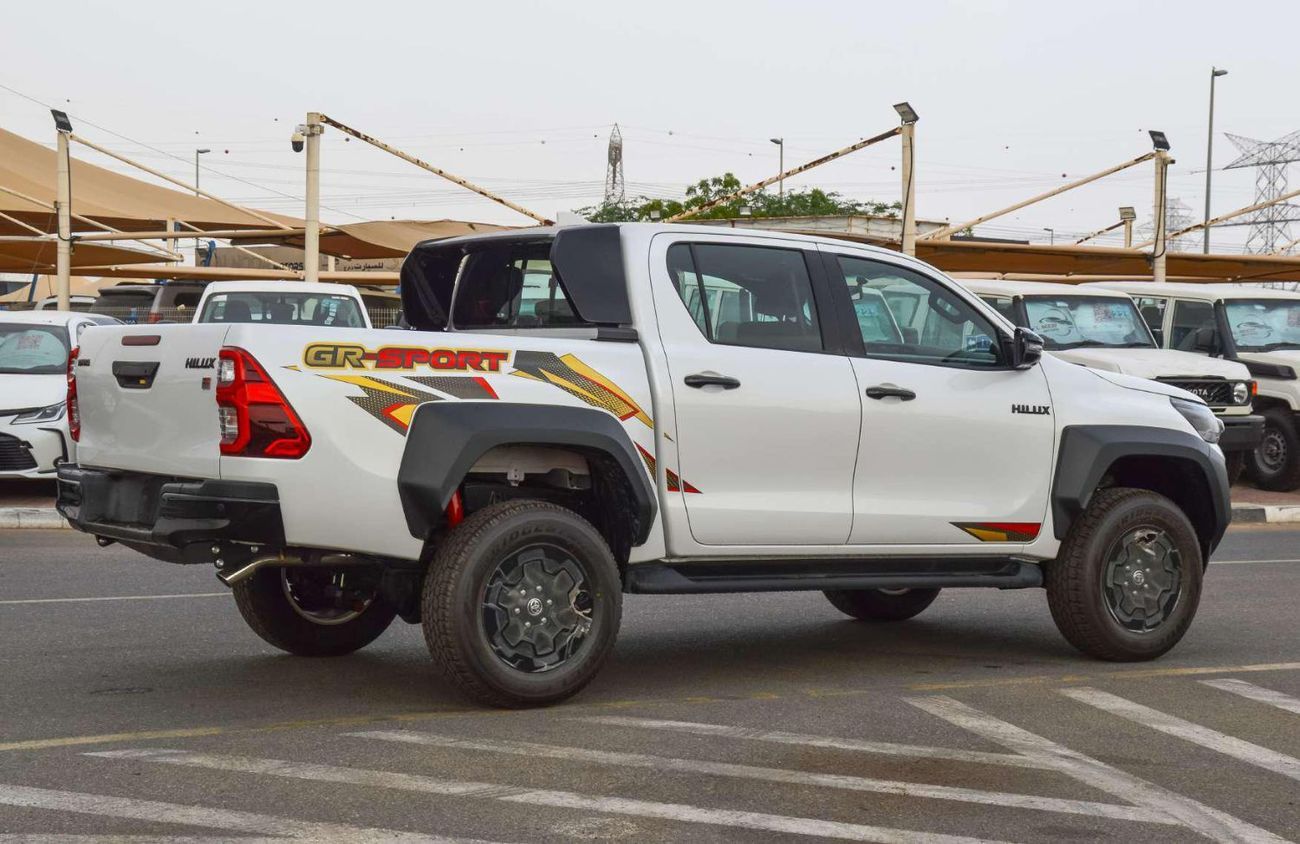 تويوتا هيلوكس TOYOTA HILUX GR 2.8L 4WD 4DOOR AT PICKUP 2024